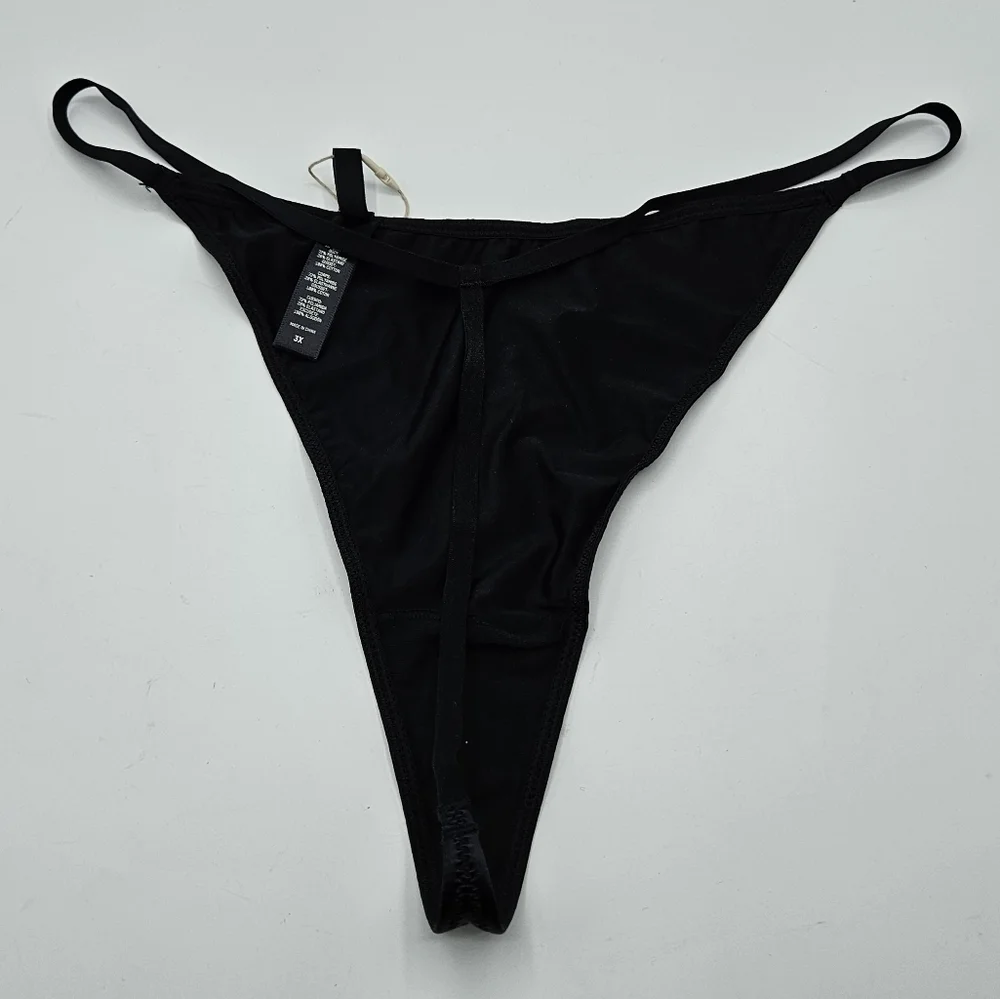 NWT Skims t-string thong color onyx size 3x